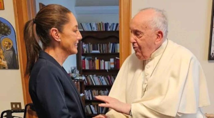 Desea Claudia Sheinbaum pronta recuperación del Papa Francisco