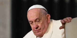 El papa Francisco sufre crisis respiratoria, su estado sigue grave y en evaluación #Internacional