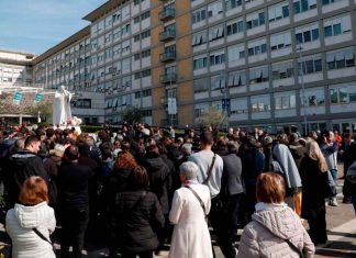 #Video // El Vaticano convoca a una oración masiva por la salud del Papa Francisco #Internacional