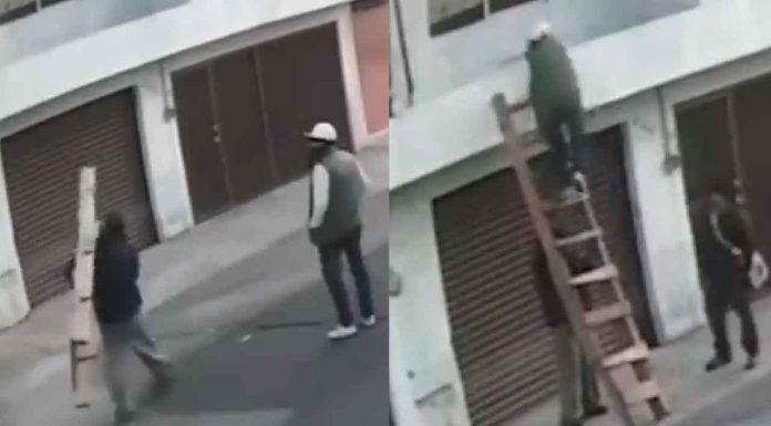 #VIDEO | Hombres roban domicilio usando una escalera a plena luz del día #Morelia