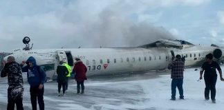 #Video // Avión de Delta Airlines se voltea al aterrizar en el Aeropuerto Pearson de Toronto