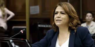 Más de 3 mil mdp en becas para estudiantes en Michoacán