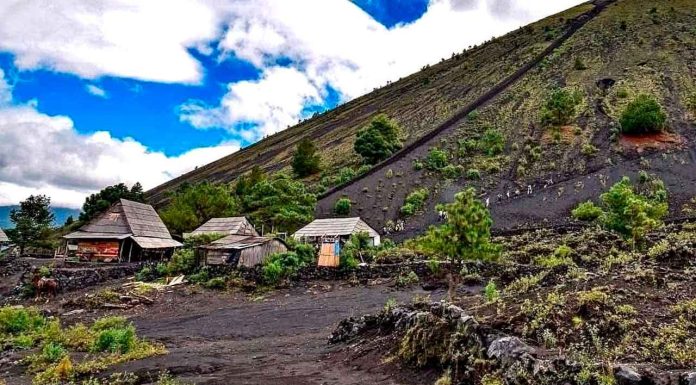 #Imágenes | 82 años del nacimiento del volcán Parhíkutin