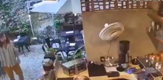 #Video // Extranjero agrede a trabajadora de cafetería por el volumen de la música