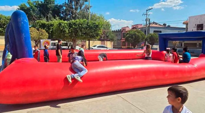 Zamora “Ciudad de los niños y de las niñas” lleva la Feria de Juegos a sus comunidades
