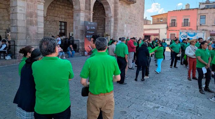 #Imágenes | STASPE se manifiesta a las afueras de la Casa de las Artesanías