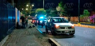 #VIDEO | Auto y moto protagonizan choque en la Av. Villa Universidad; hay 1 herido