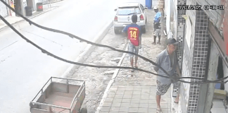 #VIDEO | Joven apuñala en el cuello y mata a hombre en plena calle, a la luz del día