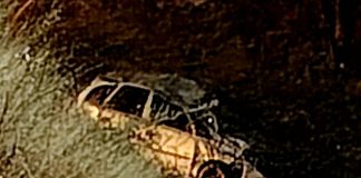 Hombre muere al volcar su camioneta en el camino al Recinto Ferial de Morelia