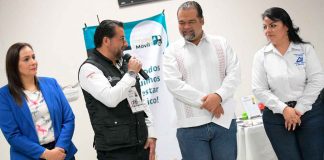 #Imágenes | Llega a Puruándiro oficina móvil del SAT