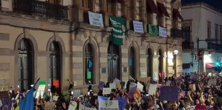 #VIDEOS | En Morelia, se registran afectaciones en edificios y comercios tras marchas del #8M