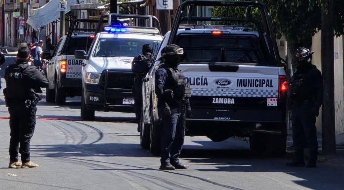 Delincuentes roban medio millón de pesos en efectivo a un hombre, en Zamora