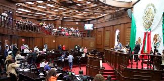 Avala Congreso diez Glosas del Tercer Informe de Gobierno