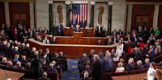 #Video // Trump es abucheado en el congreso mientras comentaba los aranceles de México y Canadá #Internacional