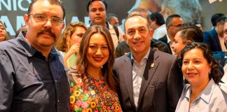 Presidenta Moni Valdez asiste a la firma del convenio REFAMI para reunir familias migrantes