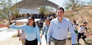 Entrega Gobierno de Alfonso Martínez, apoyo a escuelas públicas de la periferia