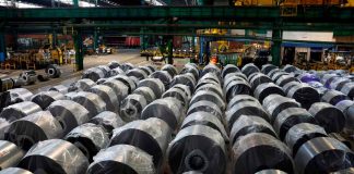 Entran en vigor aranceles sobre todas las importaciones de acero y aluminio a Estados Unidos