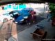 #VIDEO #Viral | Familia es atropellada frente a su hogar en #México; mujer pierde a sus bebés