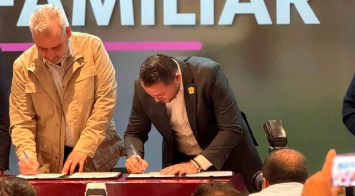 El gobierno de Jiquilpan firma el convenio REFAMI