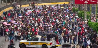 #Video | Bloqueos de la CNTE generan caos en el AICM y diversas zonas de la CDMX