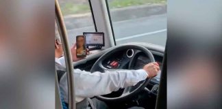 #Video | Captan a chofer de ADO atendiendo una videollamada mientras manejaba sin bajar la velocidad