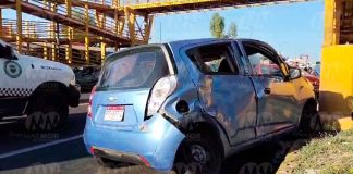 #VIDEO | Se registra choque entre 2 autos en Av. Madero Poniente de Morelia; menor resulta herido