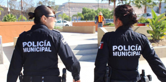Policías mujeres resguardan marchas por el 8M