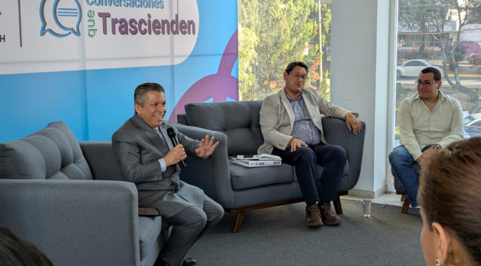 Realiza CESMICH conversatorio “El ABC de la Elección Judicial”, destacan autoridades electorales plataforma para practicar la jornada