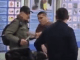 #VIDEO | Campeón de boxeo retirado salva a joven de un hombre que amenazaba con detonar bomba en un aeropuerto