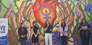 Restauran los murales “Latidos en Resistencia” y “Víctimas de Feminicidio” en Plaza de La Paz en el marco del 8M