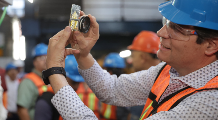 Visita Alfonso Martínez ingenio de azúcar en Santa Clara, Tocumbo