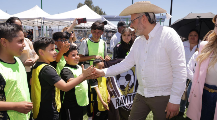 Cancha de futbol 7 en Ciudad Hidalgo, ejemplo de construcción de paz: Bedolla