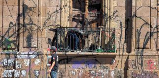 #Imágenes | Tras conmemoración del 8M, comienza la limpieza de fachadas en el Centro Histórico