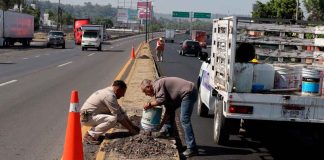 Gobierno de Morelia coloca luminarias en salida Pátzcuaro