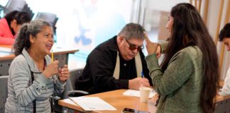 Michoacán impulsa la inclusión de personas con discapacidad auditiva: Sedebi