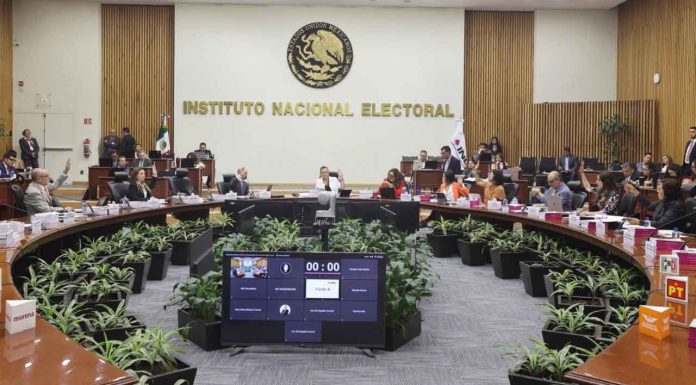 Aprueba INE criterios para garantizar equidad e imparcialidaden campañas y veda electoral en el PEEPJF 2024-2025
