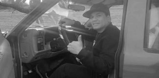 #Imágenes // Personas confunden a su vecino con un delincuente y lo linchan #Internacional