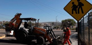 Gobierno de Morelia atiende con limpieza integral la Avenida Miguel Hidalgo y Oriente 6