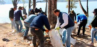 Más de 4 toneladas recolectadas, en Primera Jornada de Limpieza de la Presa de Cointzio