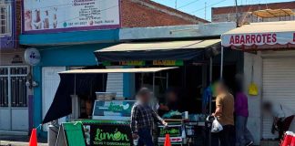 Desconocido es ejecutado mientras desayunaba en negocio al Noroeste de Michoacán