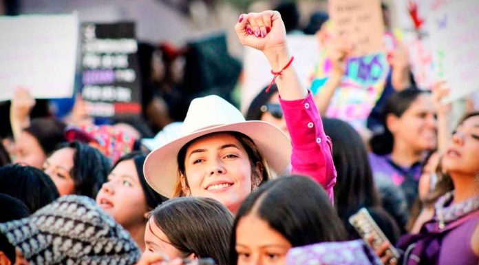 La real participación de las mujeres exige pasar de los discursos a los hechos: Brissa Arroyo