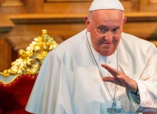 Vida del Papa Francisco corrió peligro, pero mañana lo dan de alta: Vaticano