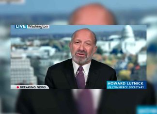 #Video |Trump elogia a México y Reino Unido por no responder con aranceles; critica a Canadá y la UE