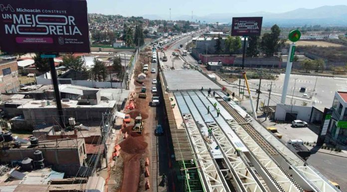 Por cada peso pagado a deuda heredada, gobierno de Bedolla destina 3 más a obras: Navarro García