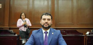 Octavio Ocampo respalda reforma que prohíbe a deudores alimentarios en el servicio público