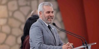 Con orden financiero, 82 quincenas de pagos puntuales a maestros, médicos y policías: Bedolla