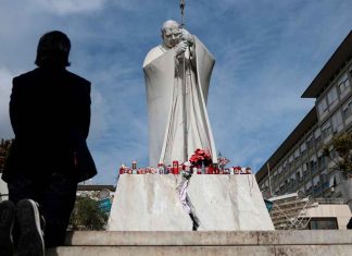 El Vaticano da nueva información sobre el estado de salud del Papa Francisco, ya no participará en el jubileo de los artistas #Internacional