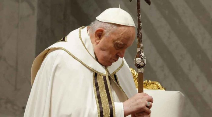 El Papa Francisco planea su regreso al vaticano tras superar la neumonía doble