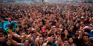 Vive Latino 2025: Música de Primera, Precios de “Lujo”