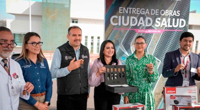 Entrega de infraestructura en Ciudad Salud dignifica a pacientes y familiares: Gladyz Butanda